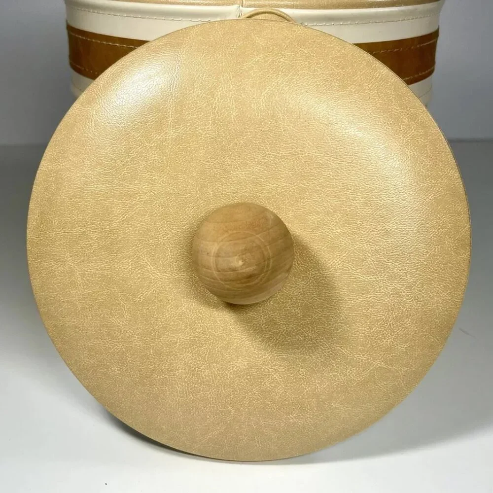Vintage Georges Briard MCM Ice Bucket Tan Brown‎ Faux Leather Wood Knob Handle